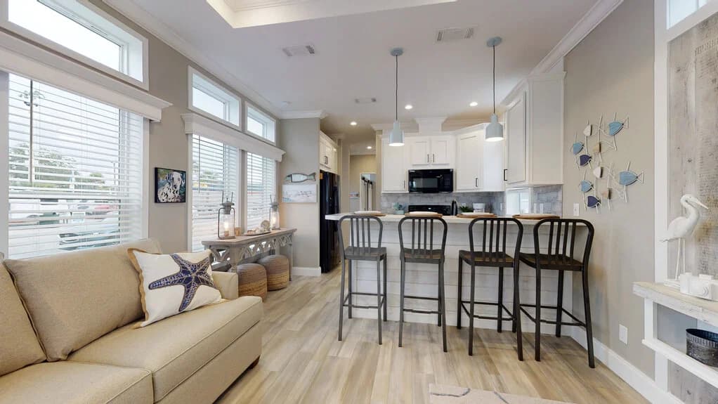 Hawk elite 13381b interior home features