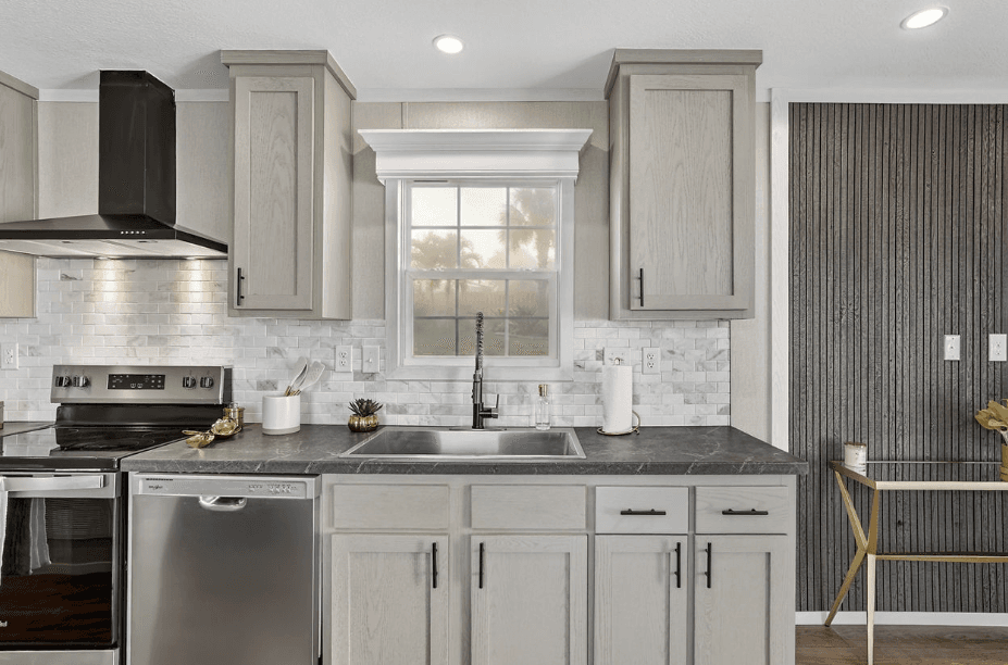 Embrace daylight kitchen home features