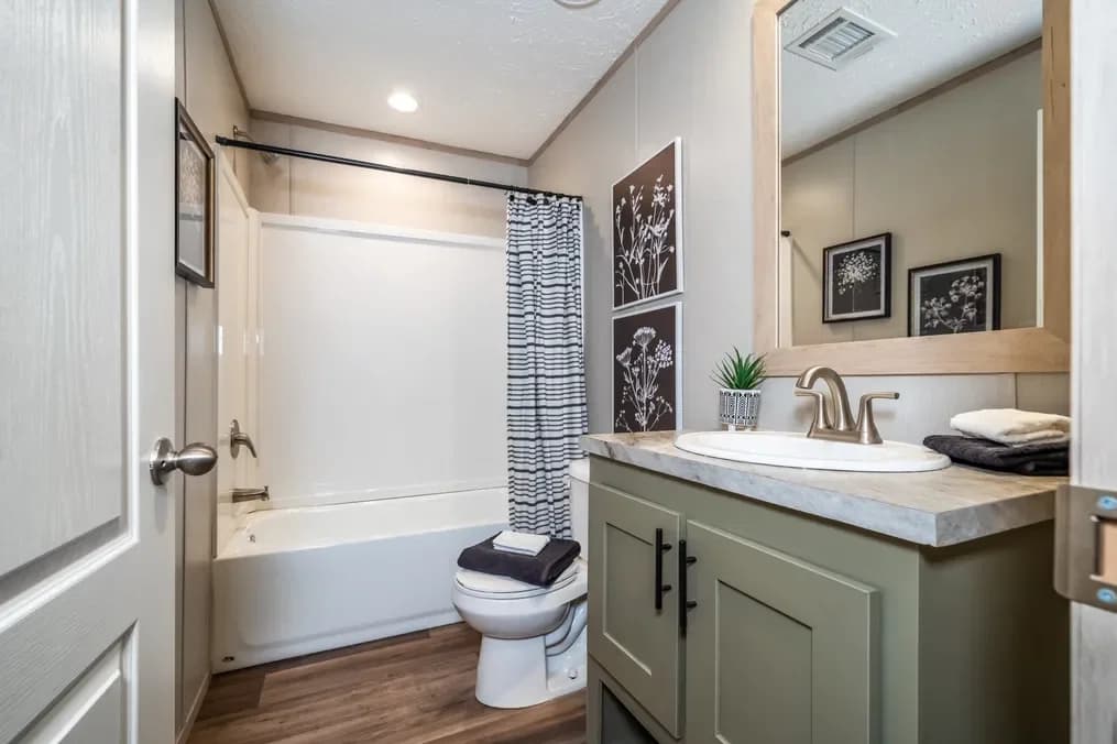 Rainier bathroom home features