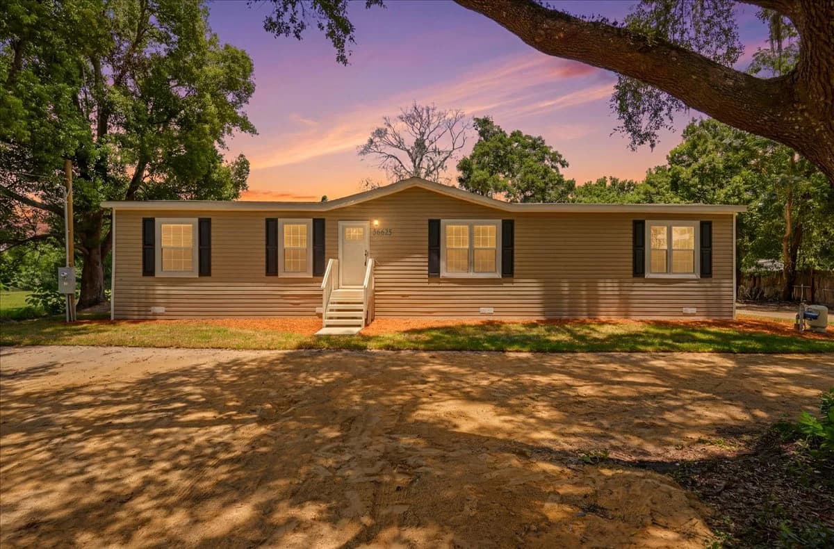 36625 cord st, zephyrhills, fl 33541 (pending) $295,999 hero home features