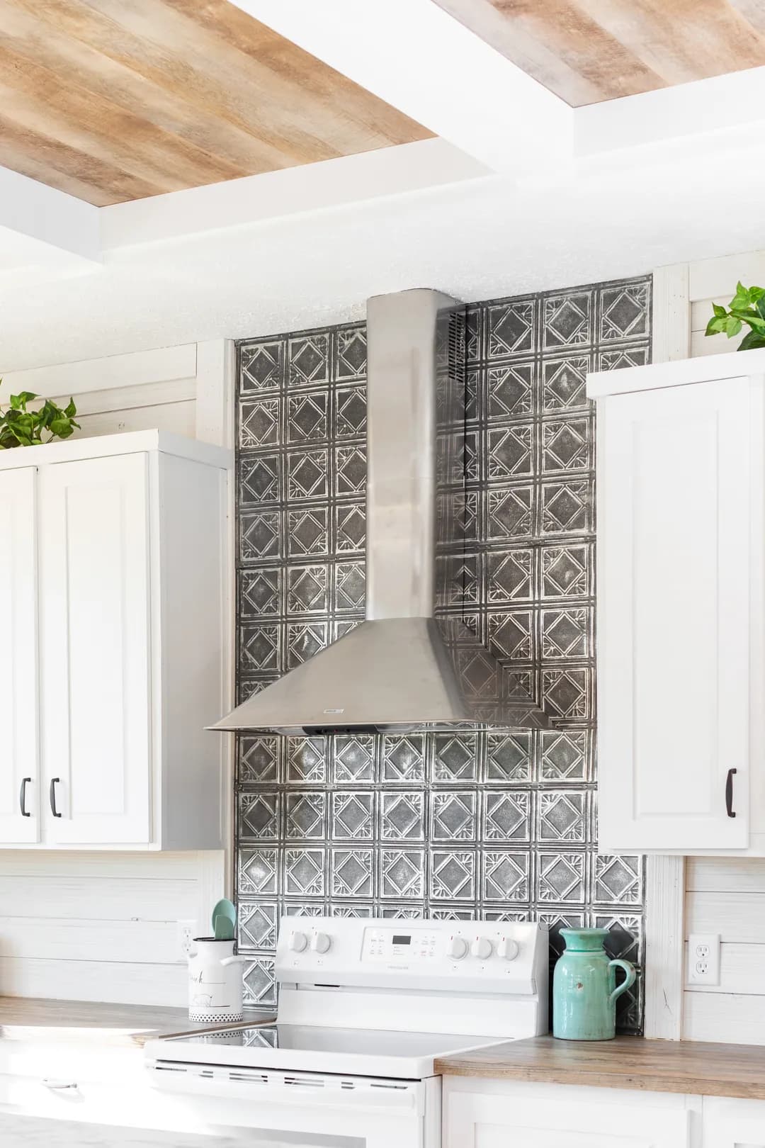 1434 carolina southern belle kitchen home features