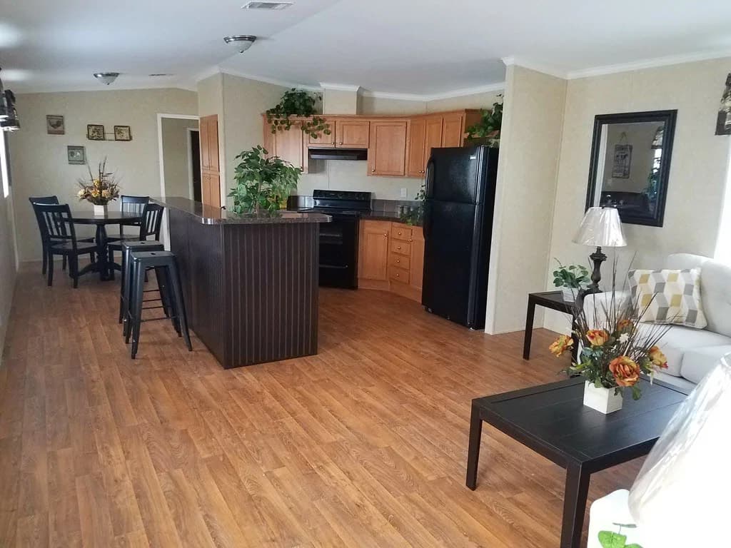 Mallory interior home features