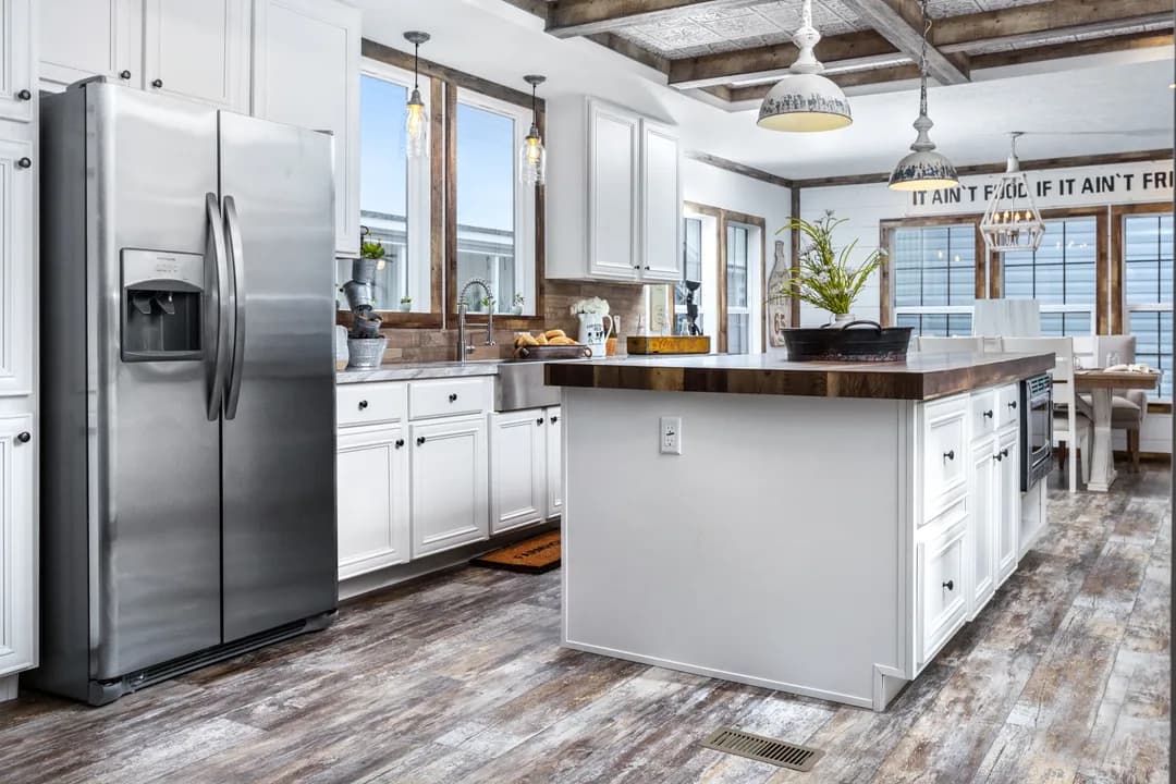 The liza jane kitchen home features