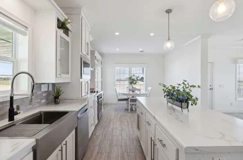 Mullett kitchen home features