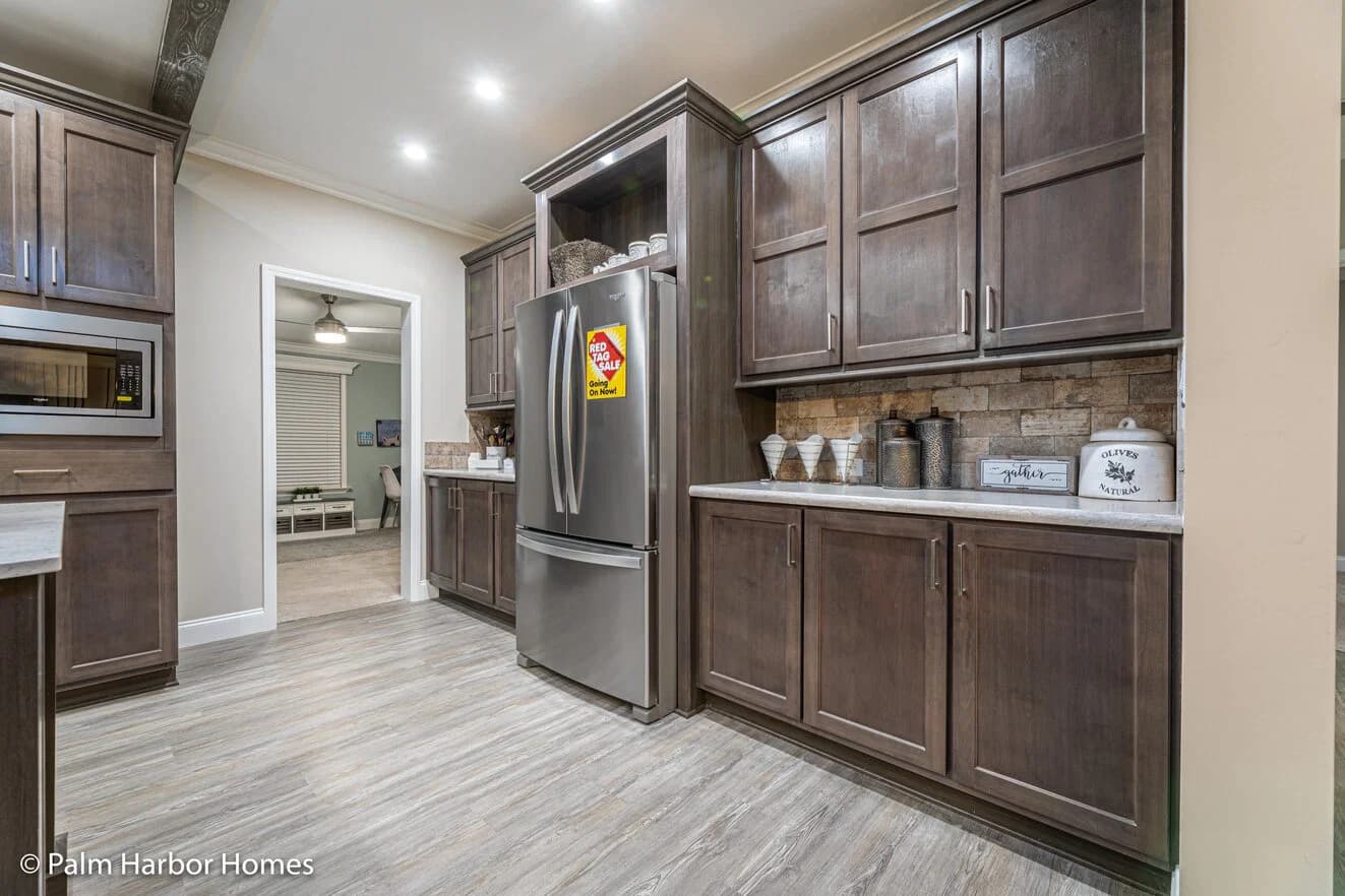 Tradewinds ii 40684c kitchen home features