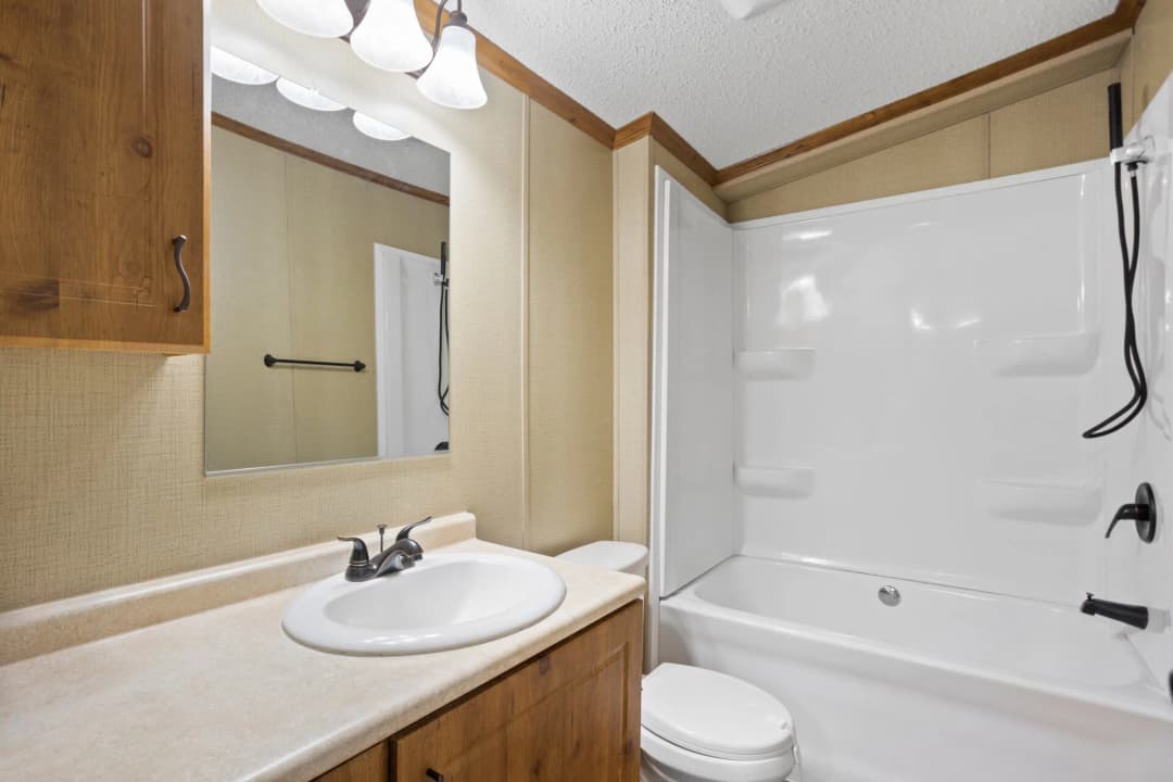 Classic c-1868-32a bathroom home features