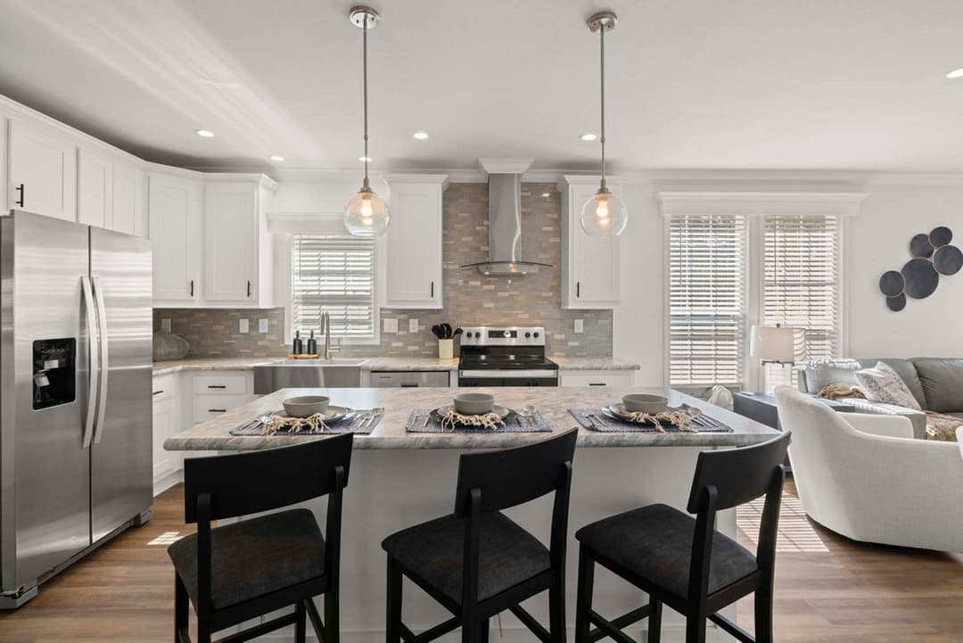 Silver springs 5320 kitchen home features