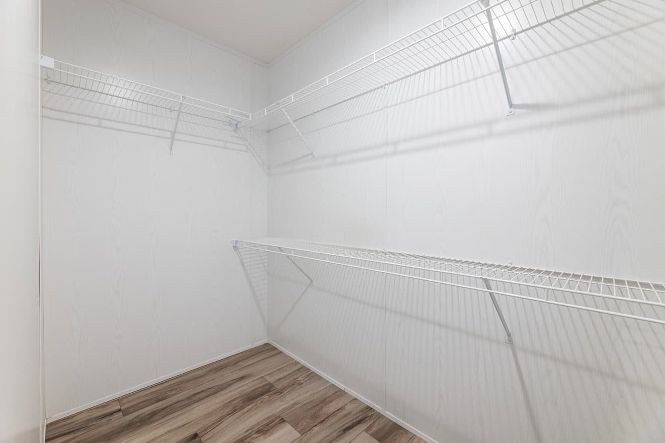 Atmos 28603n interior home features