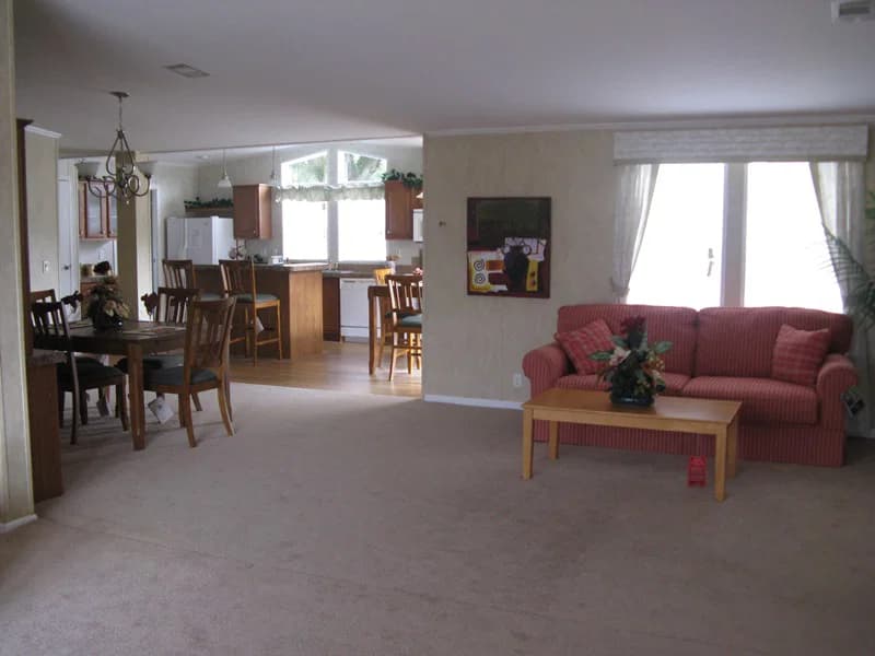 Tracy 3 br 4260 interior home features