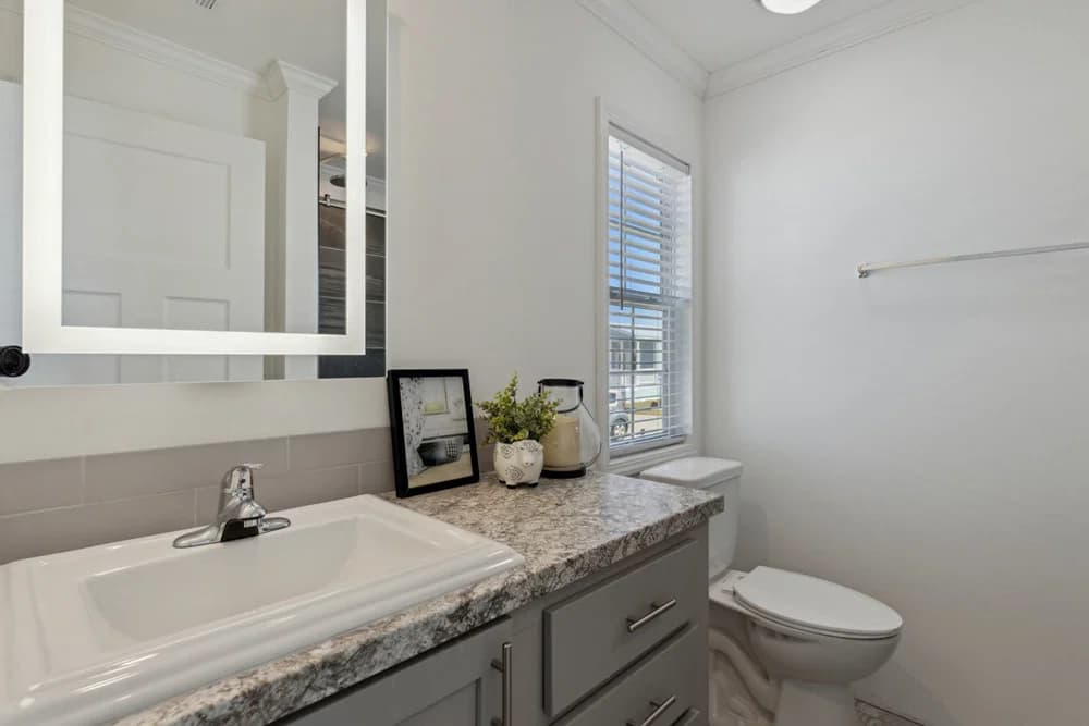 Mabson bathroom home features