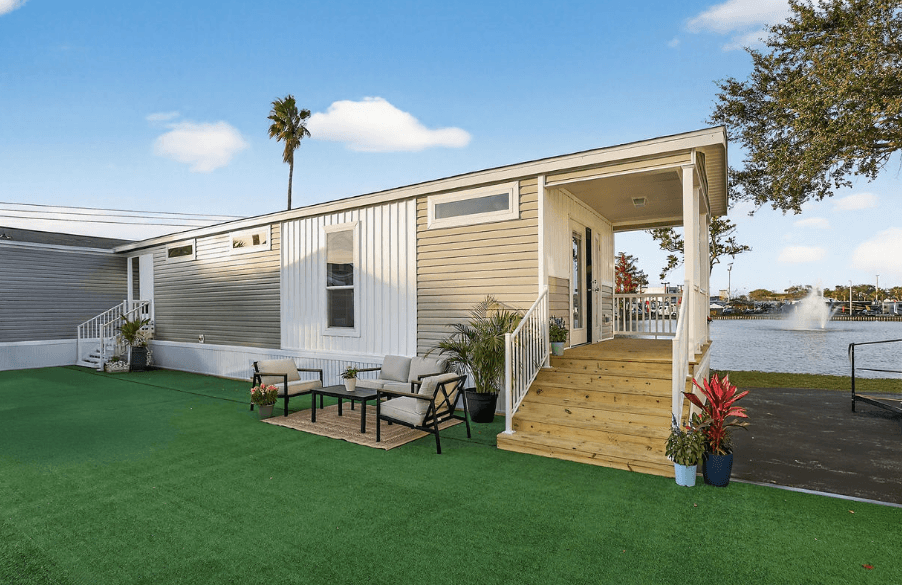 Embrace daylight hero, exterior, and elevation home features
