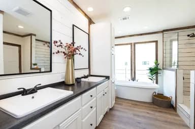 Arabella bathroom home features