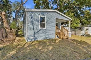 5843 ashen avenue, new port richey, fl 34652 (sold) $228,995 exterior home features