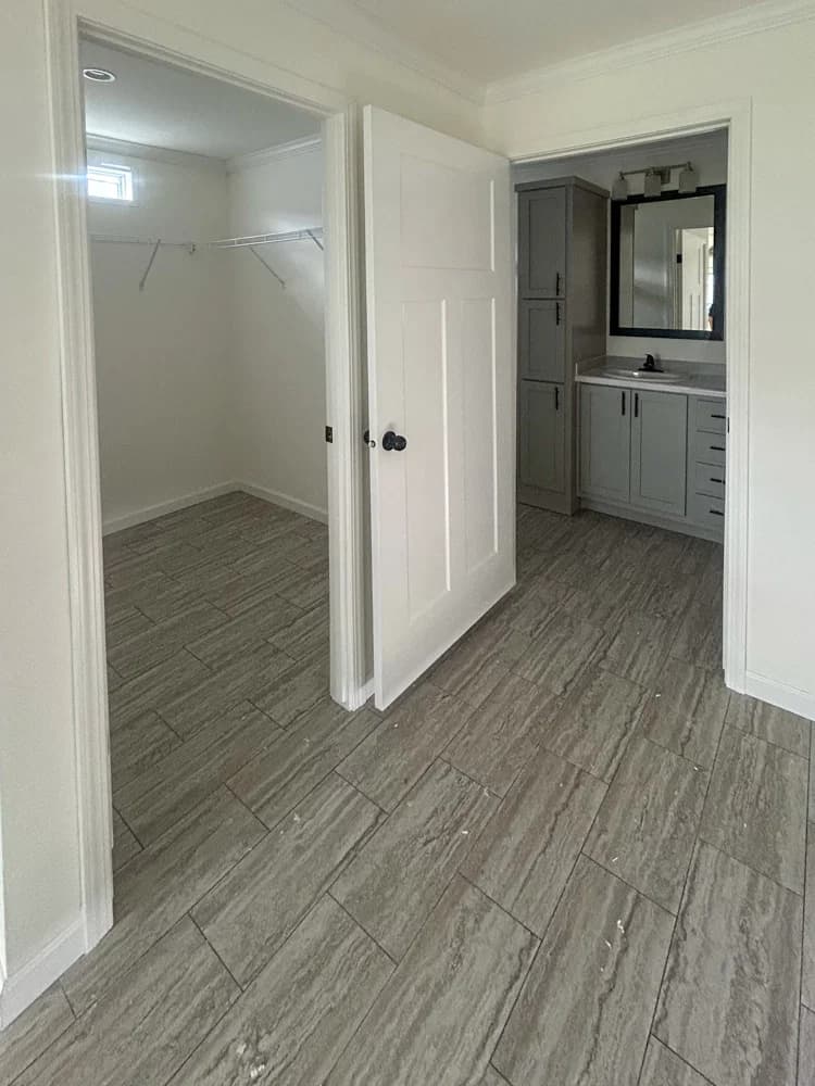 Mccordsville interior home features