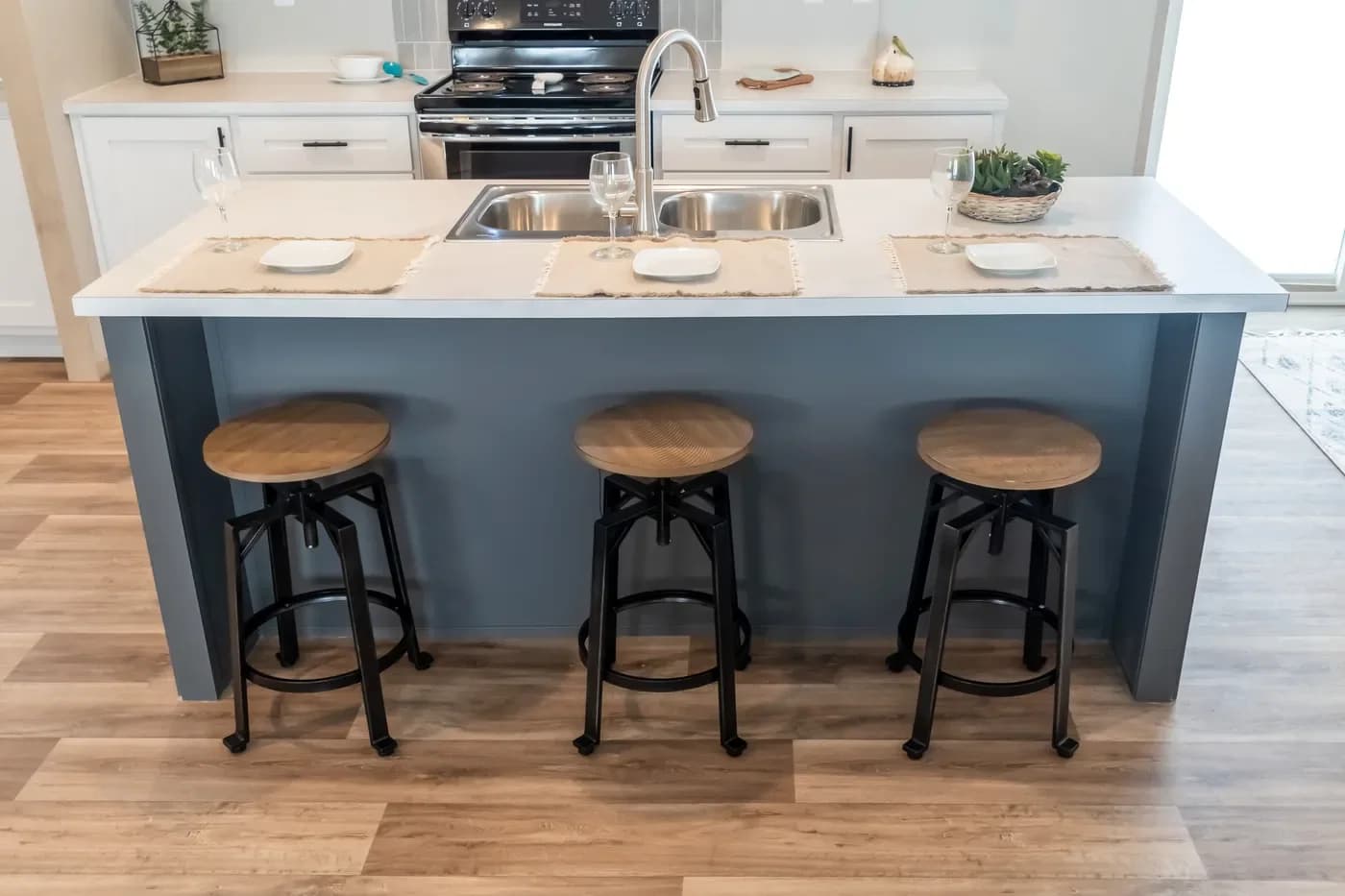 Rio kitchen home features