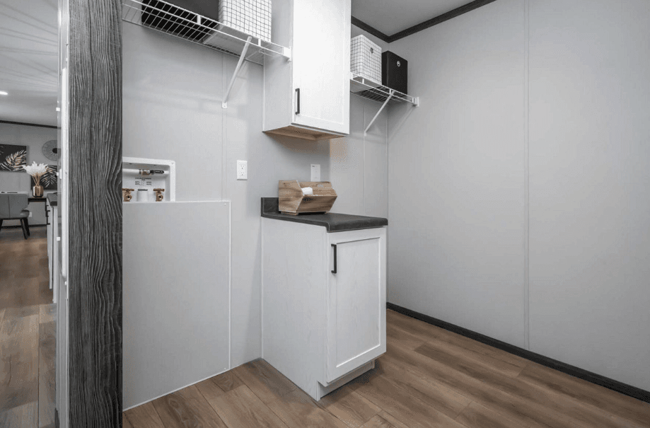 Embrace sunlight 261 kitchen home features