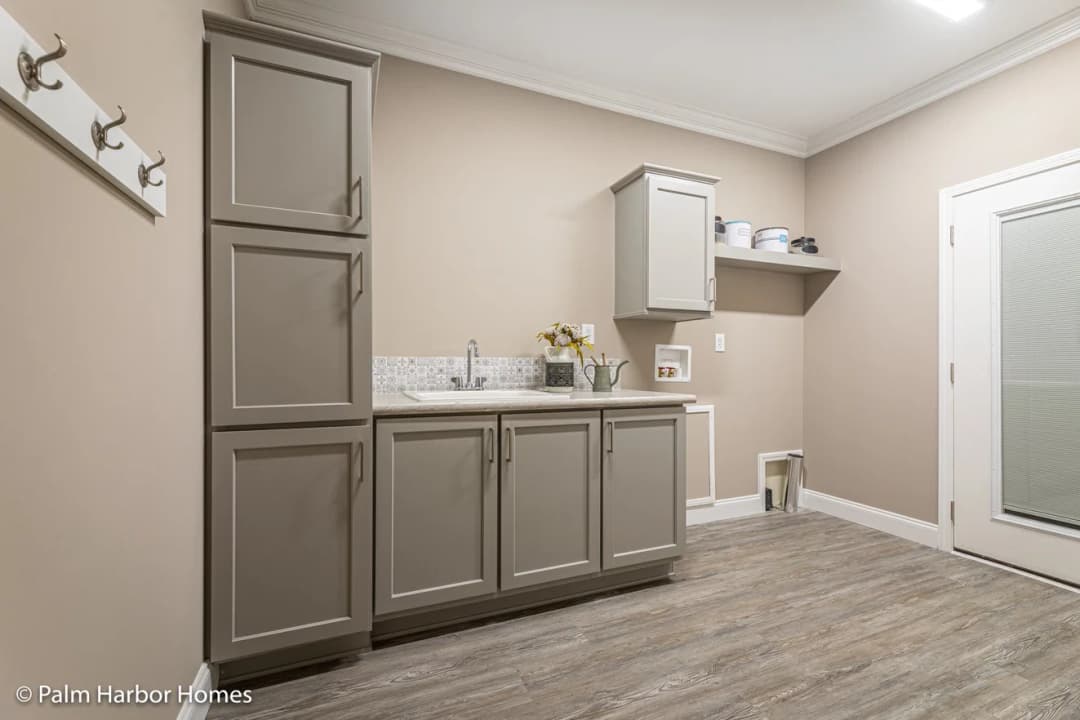 Tradewinds ii 40684c interior home features