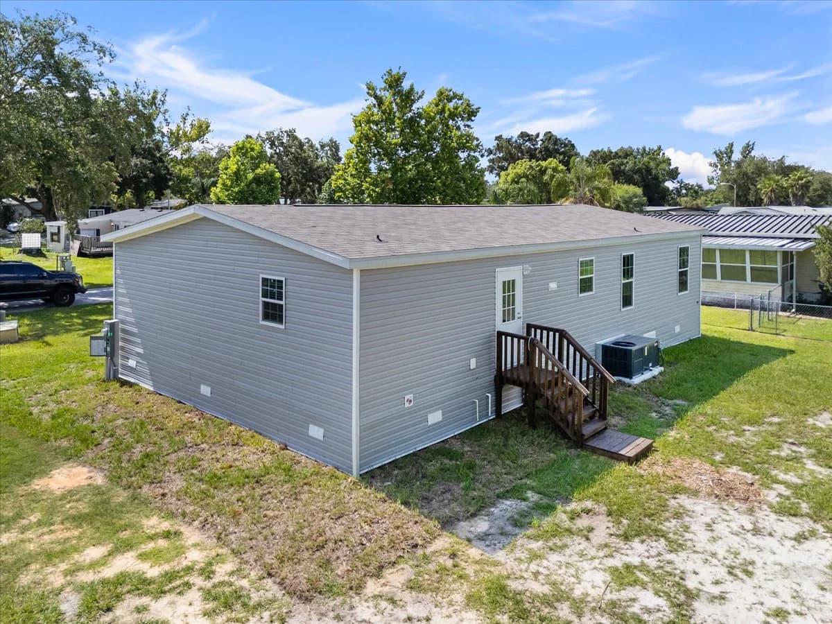 54 oakridge dr, frostproof, fl 33843 (for sale) $249,982  home features