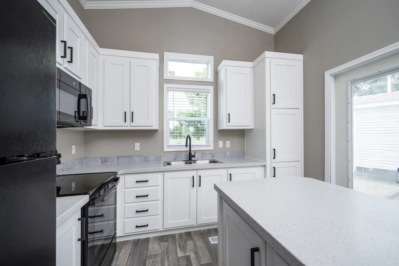 Eagle 11351g kitchen home features