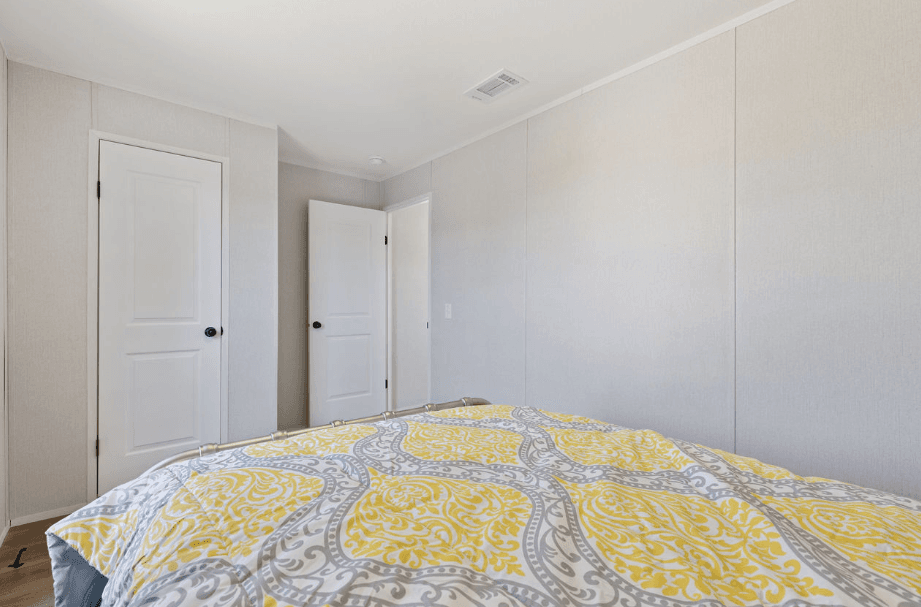 Embrace simplicity 261 bedroom home features