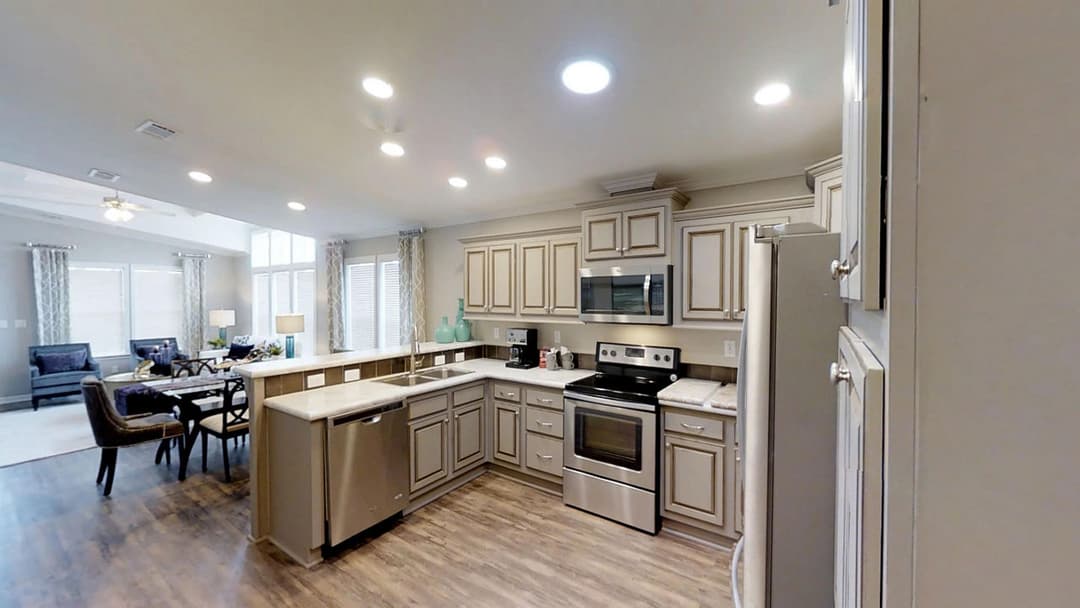 Silver springs 5354 kitchen and hero home features