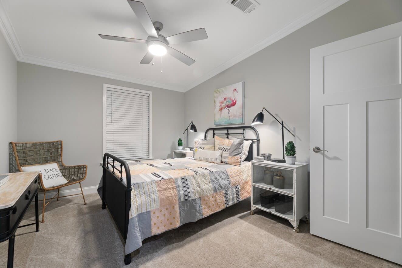 Isla ii 42484a bedroom home features