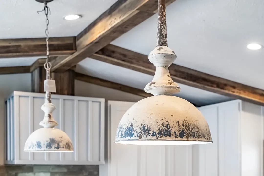 The bobby jo interior home features