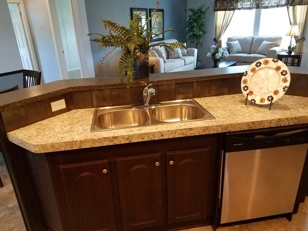 Miley 3 br 2864 kitchen home features