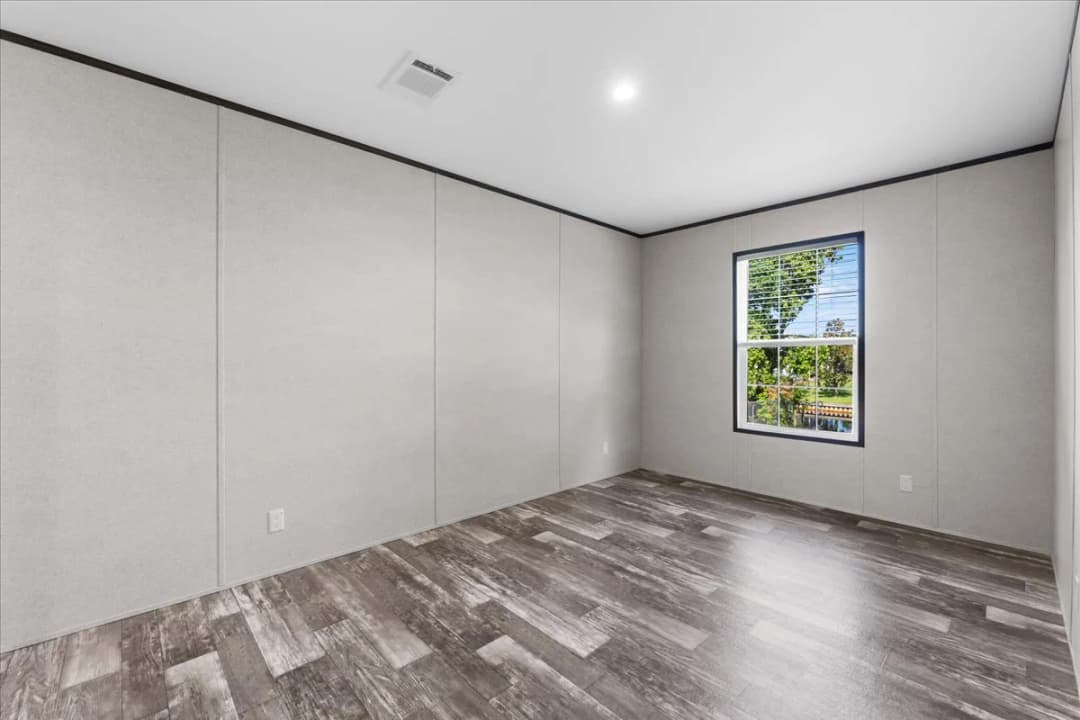 9060 sarah drive, polk city, florida 33868 (sold) interior home features