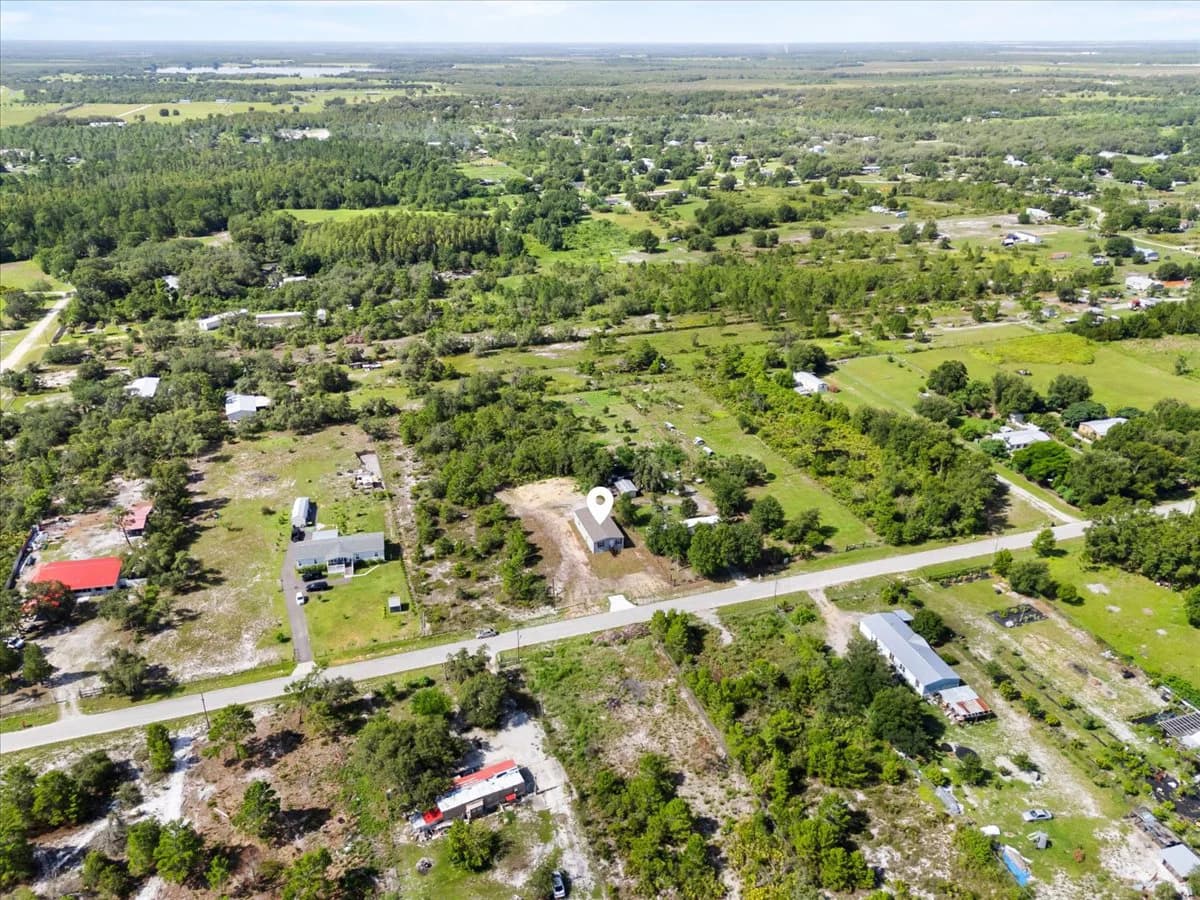 909 lake thomas road, lake wales, florida 33898 (sold)  exterior home features