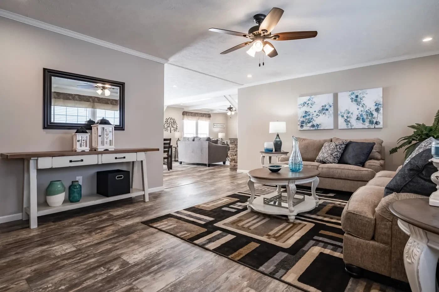 The roddy interior home features