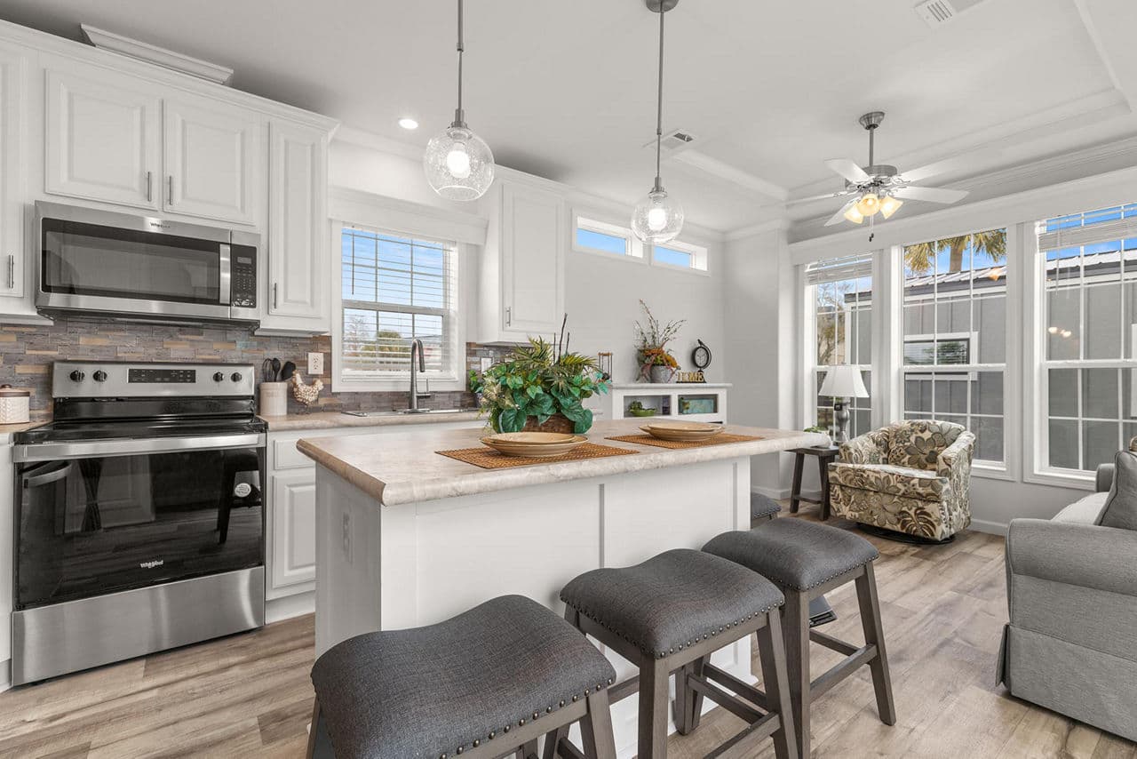 Palm bay 2622c kitchen and hero home features