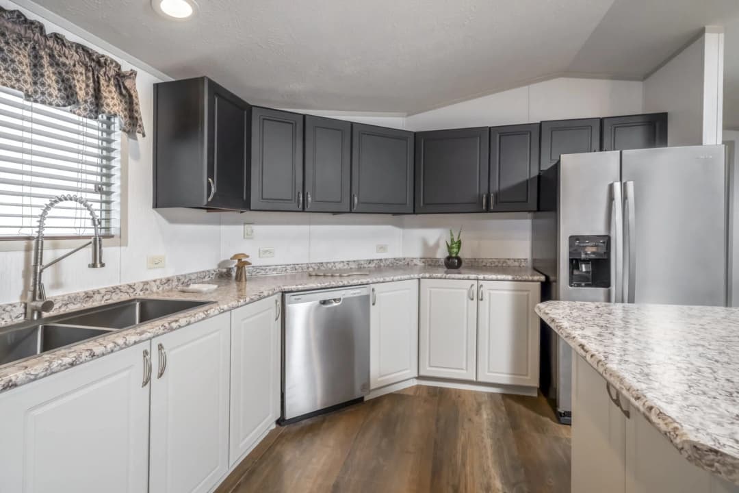 Heritage h-1880-32e kitchen home features