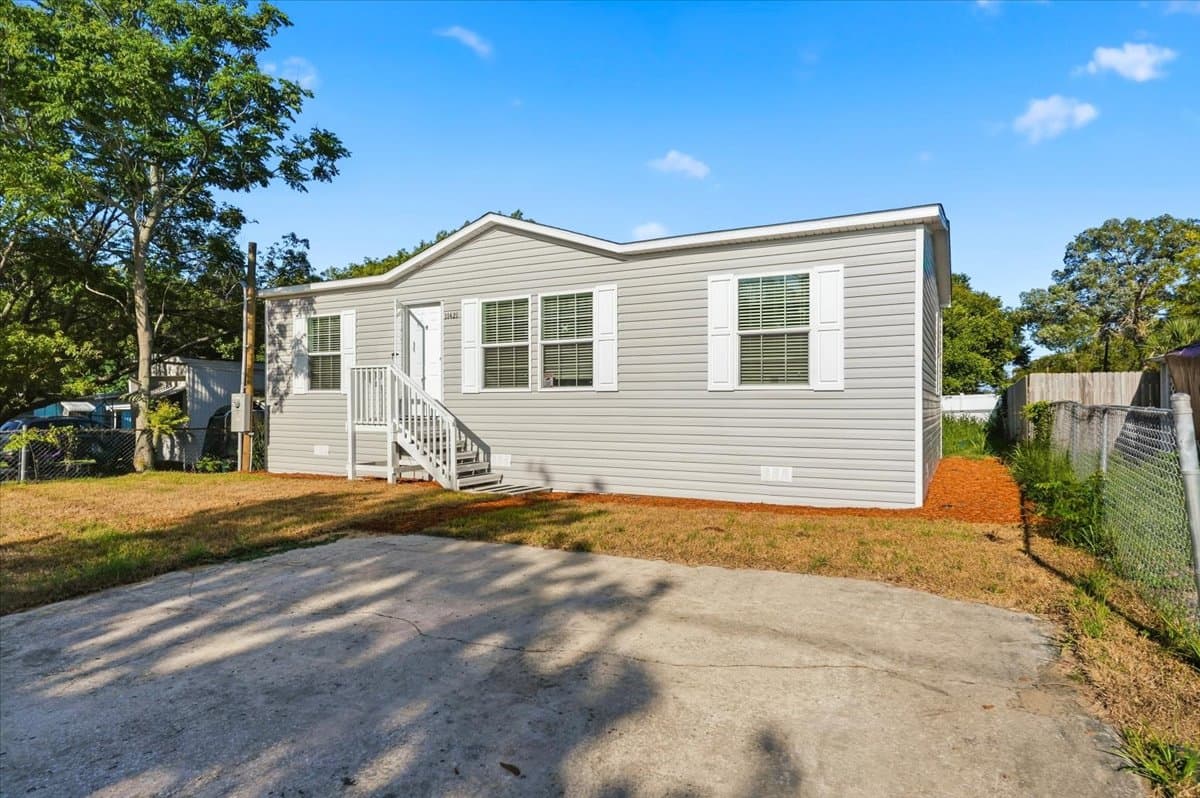 11421 rampart ln, port richey, fl 34668  (for sale) $215,999  home features